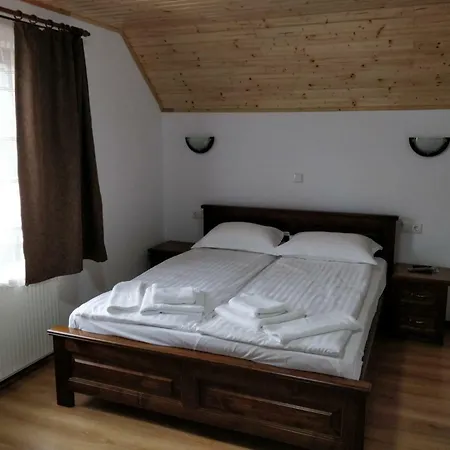 Pensiunea Simiriam Apuseni,